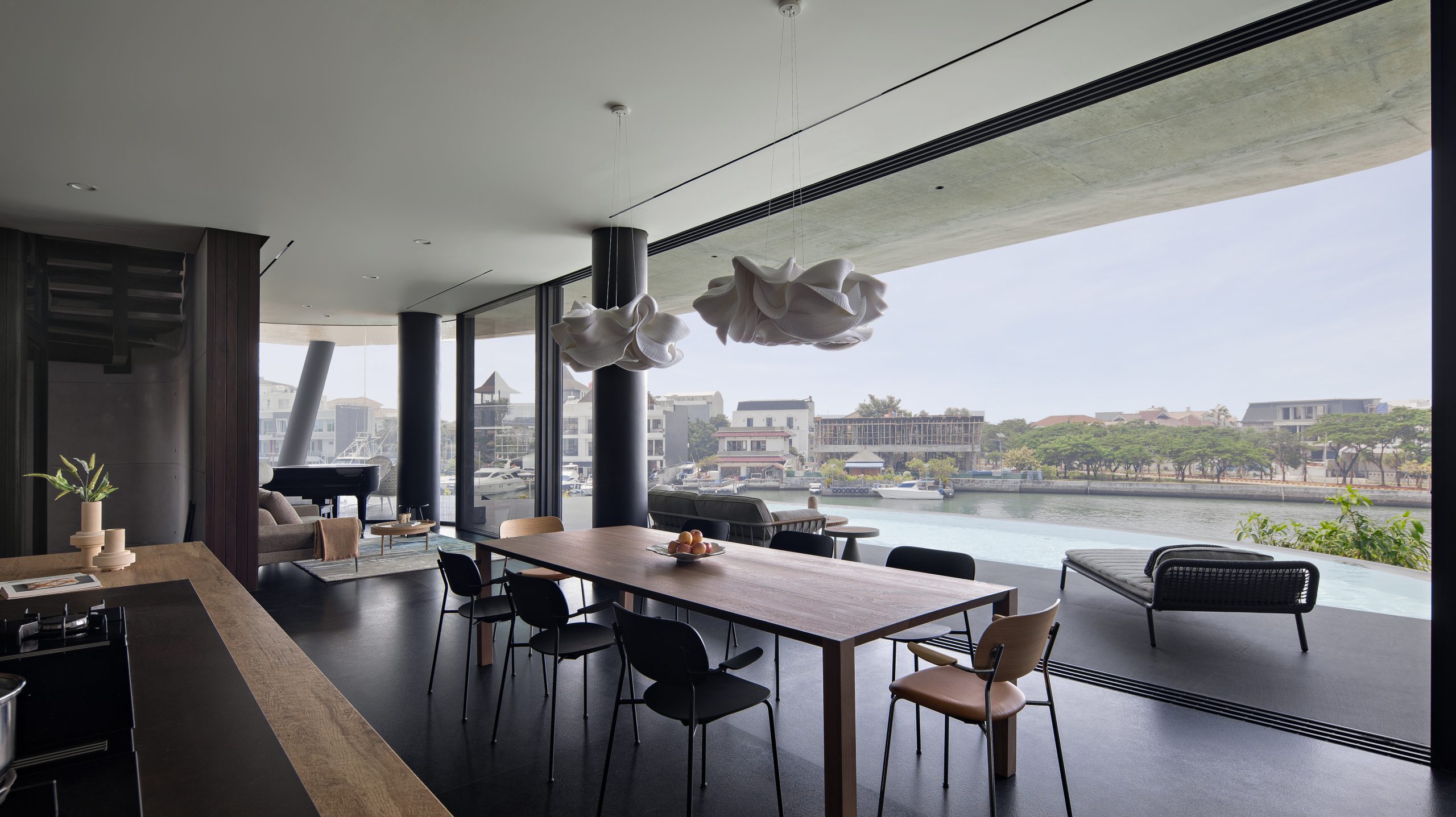 Photo of House on V-Stilts